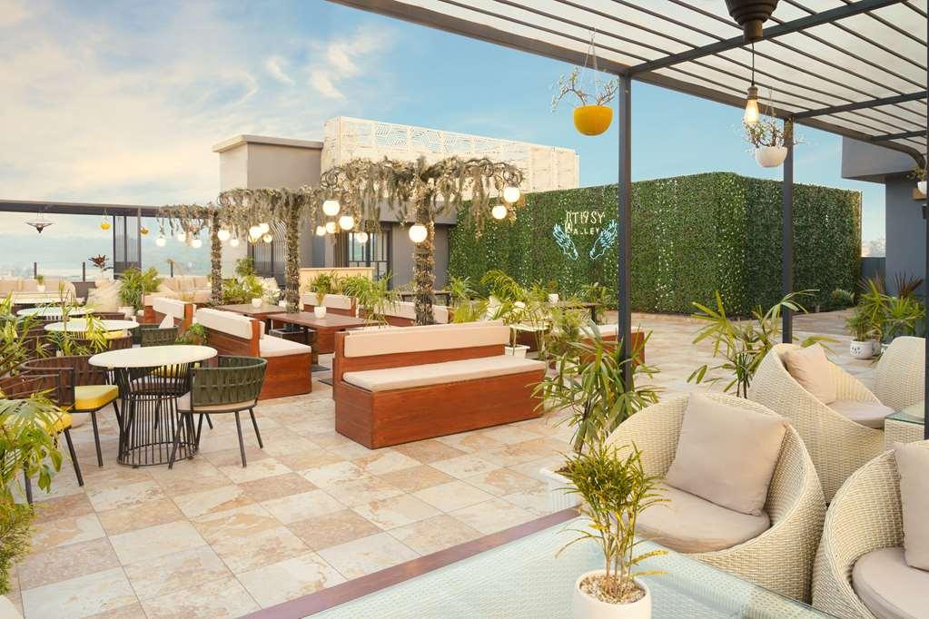 Clarion Hotel Epicure Дехрадун Удобства фото